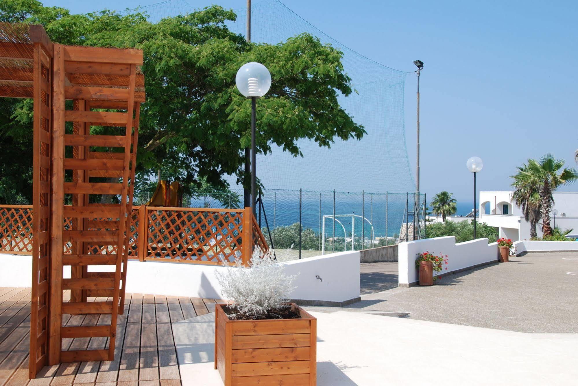 Hotel Residence Miramare Торе Вадо Екстериор снимка
